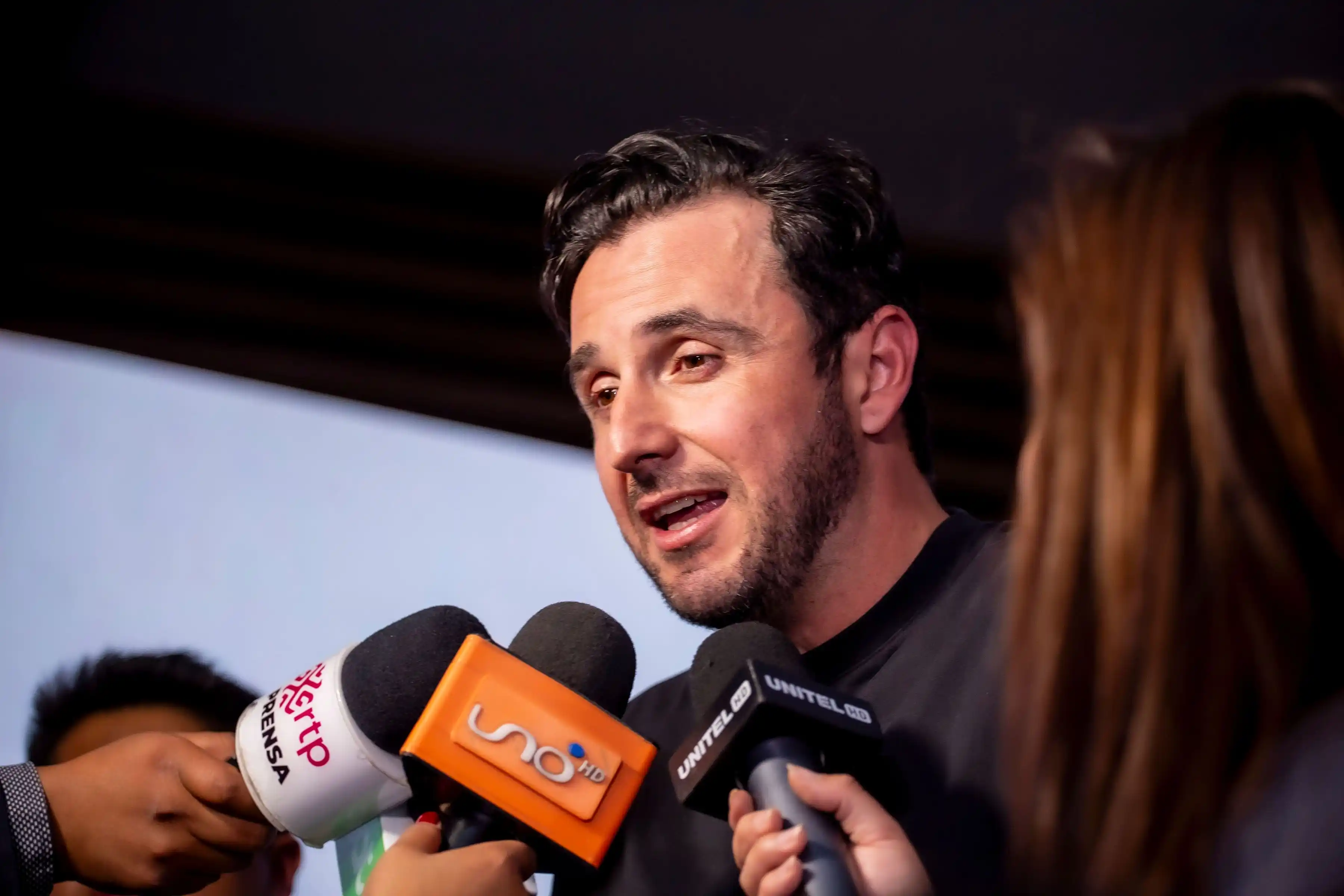 Conferencia de prensa JP Velasco